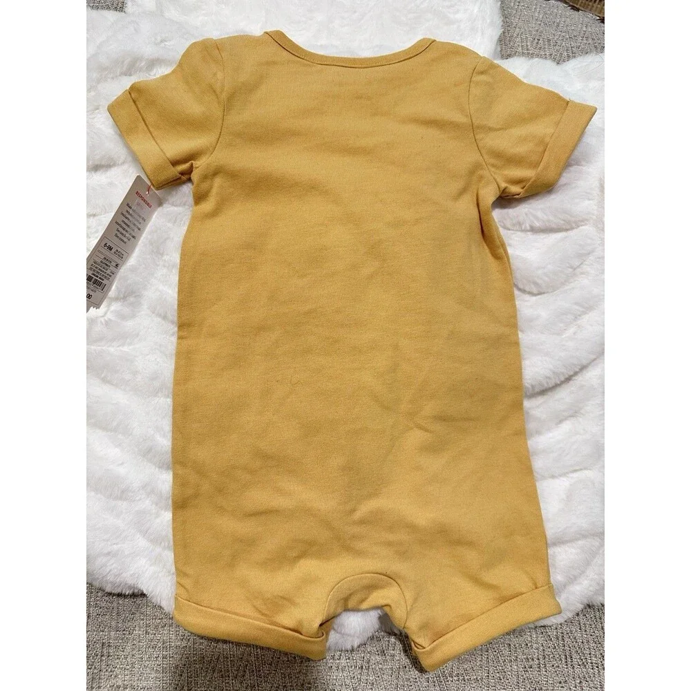2 Oc Halloween Set 6-9 Months Carters Fleece sleeper And cat & Jack Romper